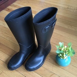 Kamik Matte Black Rain Boots💧